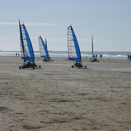 Strandhotel Het Hoge Duin Wijk aan Zee Exterior foto