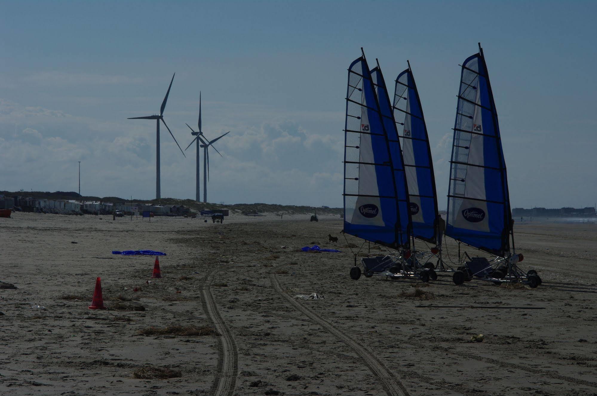 Strandhotel Het Hoge Duin Wijk aan Zee Exterior foto